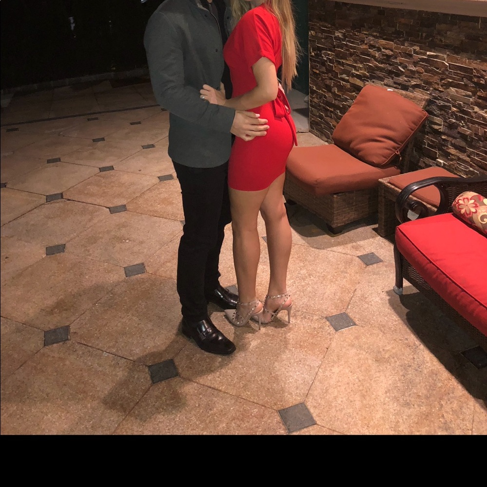 Beautiful red short dress